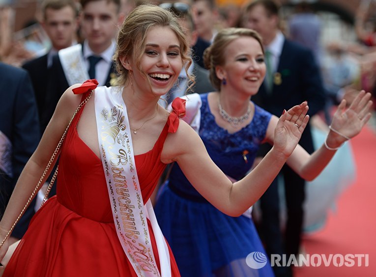 Фильмы 2018 выпускницы Фильмы 2018 выпускницы