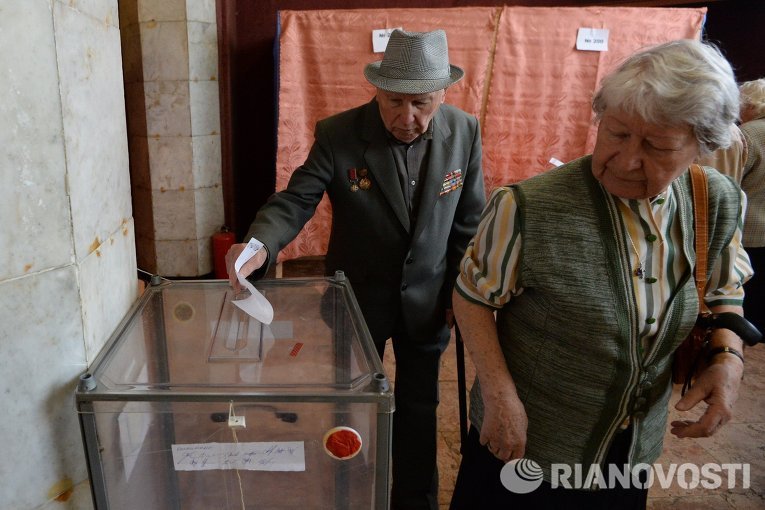 Референдум в Донецкой и Луганской областях Референдум в Донецкой и Луганской областях
