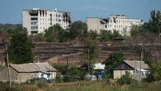 Жилые дома в Луганской области. Архивное фото Жилые дома в Луганской области. Архивное фото