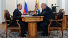Владимир Путин и Владимир Фортов. Архивное фото Владимир Путин и Владимир Фортов. Архивное фото