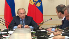 Путин назвал ненормальным повышение цен на проезд в электричках Путин назвал ненормальным повышение цен на проезд в электричках