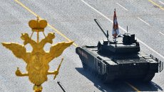 Танк Т-14 на гусеничной платформе Армата на параде Победы. Архивное фото Танк Т-14 на гусеничной платформе Армата на параде Победы. Архивное фото