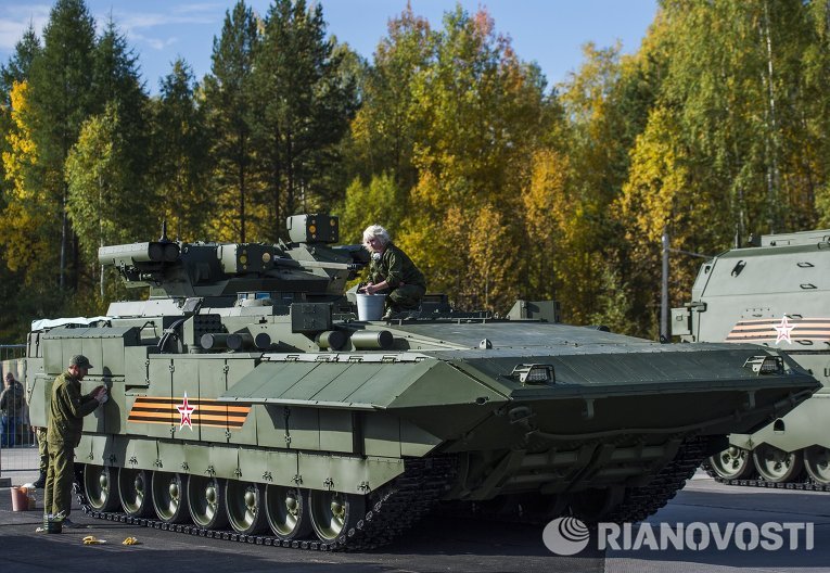 БМП Т-15 Армата на выставке Russia arms expo БМП Т-15 Армата на выставке Russia arms expo