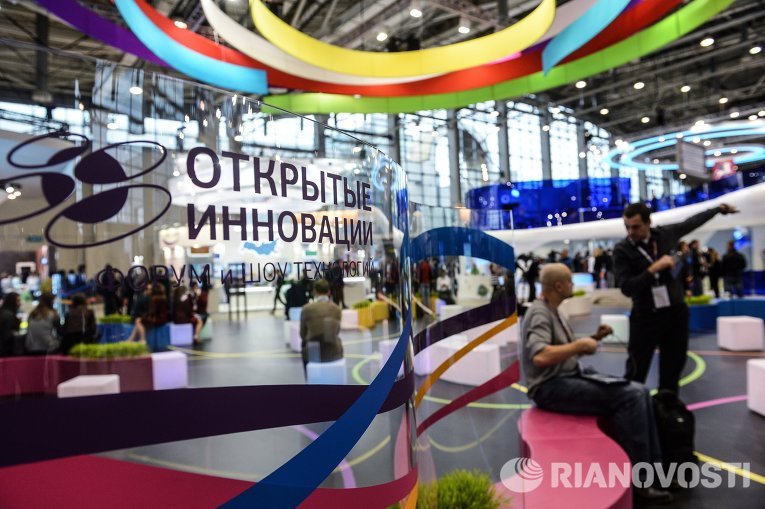 Экспозиция шоу технологий Открытые инновации в 75-м павильоне ВДНХ Экспозиция шоу технологий Открытые инновации в 75-м павильоне ВДНХ