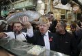 Мэр Лондона Борис Джонсон во время визита в Израиль Мэр Лондона Борис Джонсон во время визита в Израиль