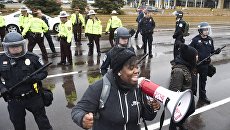 Акция протеста Жизнь чернокожего имеет значение в Миннеаполисе, Миннесота Акция протеста Жизнь чернокожего имеет значение в Миннеаполисе, Миннесота