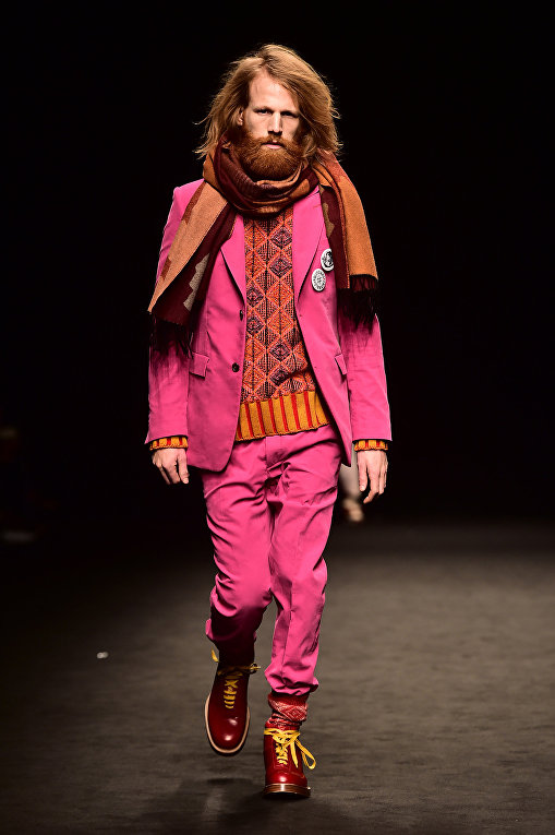 Показ коллекции Vivienne Westwood во время Недели мужской моды в Милане Показ коллекции Vivienne Westwood во время Недели мужской моды в Милане
