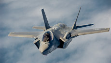 Американский истребитель Lockheed Martin F-35 Lightning II. Архивное фото Американский истребитель Lockheed Martin F-35 Lightning II. Архивное фото