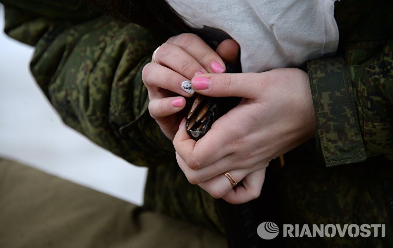 Конкурс для женщин-военнослужащих Макияж под камуфляж в Переславле-Залесском Конкурс для женщин-военнослужащих Макияж под камуфляж в Переславле-Залесском