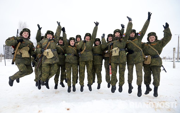 Конкурс для женщин-военнослужащих Макияж под камуфляж в Переславле-Залесском Конкурс для женщин-военнослужащих Макияж под камуфляж в Переславле-Залесском