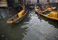 Питьевая вода в Лагос Лагун, Нигерия Питьевая вода в Лагос Лагун, Нигерия