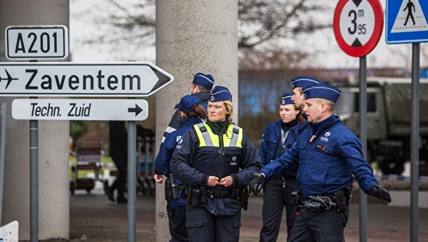Премьер Бельгии увидел в нападении на полицейских признаки теракта