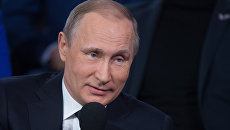 Президент РФ В.Путин участвует в работе III Медиафорума ОНФ Правда и справедливость Президент РФ В.Путин участвует в работе III Медиафорума ОНФ Правда и справедливость