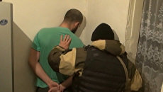 Омоновцы задержали готовивших теракт под Волгоградом боевиков ИГ Омоновцы задержали готовивших теракт под Волгоградом боевиков ИГ