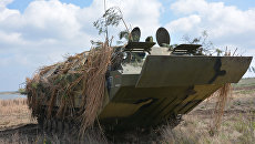 Крупномасштабные военные учения в ЛНР. Архивное фото Крупномасштабные военные учения в ЛНР. Архивное фото