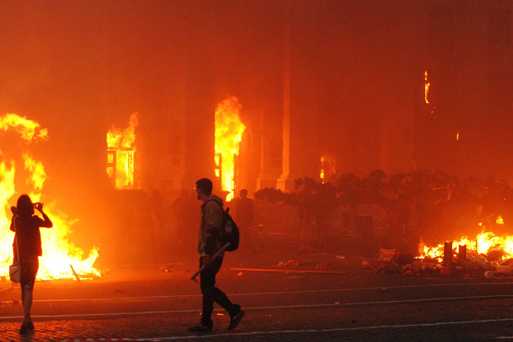 Столкновения в Одессе 2 мая 2014 года Столкновения в Одессе 2 мая 2014 года