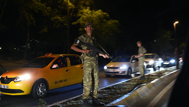 Военные на улице Стамбула, Турция