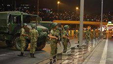 Militare a Istanbul.  16 lug 2016