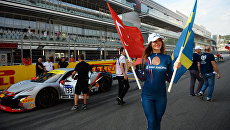 Грид-герлз перед стартом этапа гоночной серии Ferrari Challenge Coppa Shell и в рамках автошоу Ferrari Racing Days на Сочи Автодроме Грид-герлз перед стартом этапа гоночной серии Ferrari Challenge Coppa Shell и в рамках автошоу Ferrari Racing Days на Сочи Автодроме