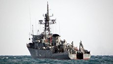 Морской тральщик Турбинист во время учений Черноморского флота. Архивное фото Морской тральщик Турбинист во время учений Черноморского флота. Архивное фото