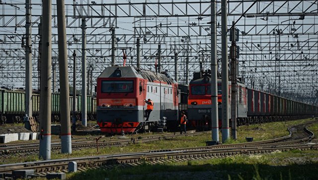 РЖД сообщили о прибытии в Екатеринбург первого грузового поезда из Китая
