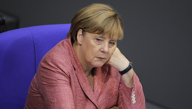 Канцлер Германии Ангела Меркель во время заседания бундестага в Берлине. Архивное фото