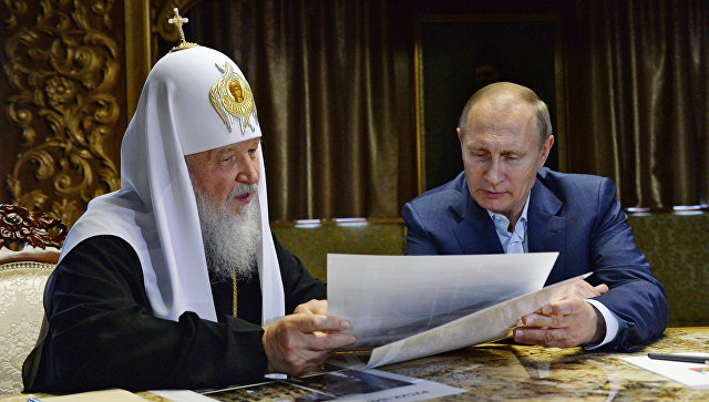 Президент РФ поведал о собственных отношениях с Патриархом Кириллом