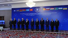 Церемония фотографирования глав государств – участников Содружества Независимых Государств в Бишкеке. 16 сентября 2016 Церемония фотографирования глав государств – участников Содружества Независимых Государств в Бишкеке. 16 сентября 2016