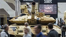 Танк Т-90МС на международном военно-техническом форуме Армия-2016 Танк Т-90МС на международном военно-техническом форуме Армия-2016