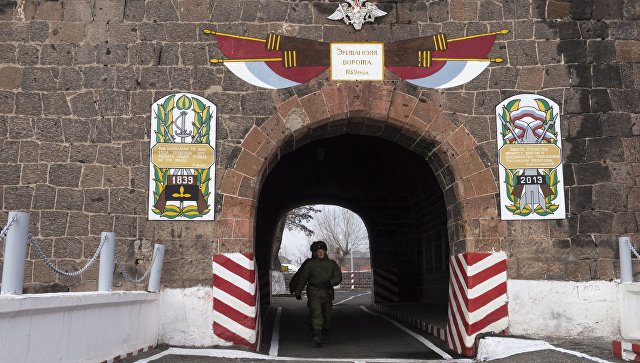 В Армении ранен российский военный