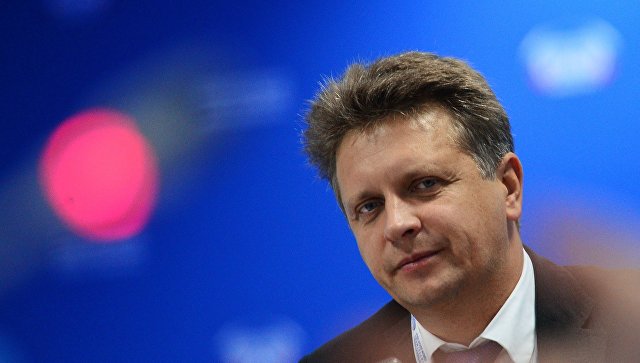 Министр транспорта ответил на вопрос о судьбе авиакомпании "Россия"