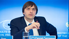 Руководитель Рособрнадзора Сергей Кравцов Руководитель Рособрнадзора Сергей Кравцов