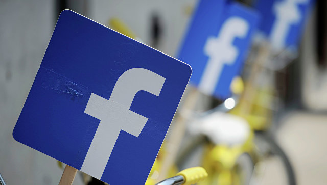 Фейсбук запустил мессенджер для корпоративного общения