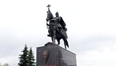 Открытие первого в России памятника Ивану Грозному в Орле. Архивное фото Открытие первого в России памятника Ивану Грозному в Орле. Архивное фото