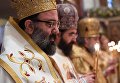 Священнослужители Русской православной церкви за рубежом во время богослужения в крупнейшем русском храме Лондона — Успенском кафедральном соборе Сурожской епархии Русской православной церкви Священнослужители Русской православной церкви за рубежом во время богослужения в крупнейшем русском храме Лондона — Успенском кафедральном соборе Сурожской епархии Русской православной церкви