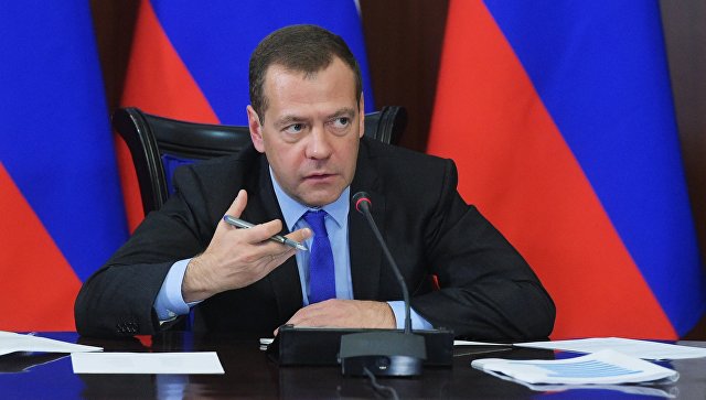 Медведев принял участие в заседании глав правительств стран СНГ