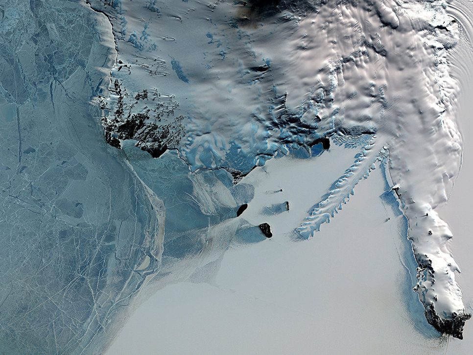 Фото северного полюса со спутника