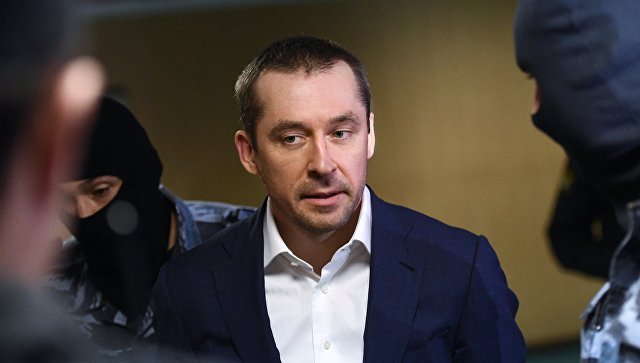 В Сбербанке опровергли данные о хранении изъятых у Захарченко средств