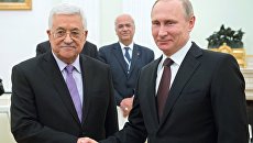 Президент РФ В. Путин и глава Палестины М. Аббас. Архивное фото Президент РФ В. Путин и глава Палестины М. Аббас. Архивное фото