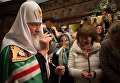 Патриарх Московский и всея Руси Кирилл во время утрени всенощного бдения в парижском храме Трех святителей, проходящей в рамках его визита во Францию Патриарх Московский и всея Руси Кирилл во время утрени всенощного бдения в парижском храме Трех святителей, проходящей в рамках его визита во Францию