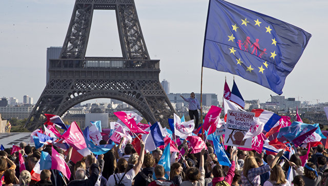 Картинки по запросу фото политические демонстрации в Европе