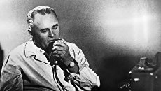 Академик Сергей Королев во время запуска Востока с Юрием Гагариным Академик Сергей Королев во время запуска Востока с Юрием Гагариным