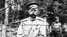 Одна из последних фотографий Николая II, сделанная во время его ссылки в Тобольск Одна из последних фотографий Николая II, сделанная во время его ссылки в Тобольск