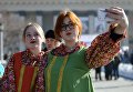 Участницы праздничного мероприятия Крымская весна! Мы вместе! в честь третьей годовщины присоединения Крыма с Россией в Новосибирске Участницы праздничного мероприятия Крымская весна! Мы вместе! в честь третьей годовщины присоединения Крыма с Россией в Новосибирске