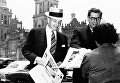 Американский миллиардер Дэвид Рокфеллер и министр финансов Мексики Антонио Ортис Мена, 1963 Американский миллиардер Дэвид Рокфеллер и министр финансов Мексики Антонио Ортис Мена, 1963