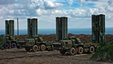 Зенитный ракетный комплекс С-400 Триумф. Архивное фото Зенитный ракетный комплекс С-400 Триумф. Архивное фото