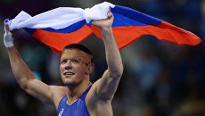 Российский борец греко-римского стиля Артем Сурков. Архивное фото Российский борец греко-римского стиля Артем Сурков. Архивное фото