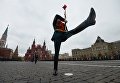 Военнослужащие на военном параде, посвященном 72-й годовщине Победы в Великой Отечественной войне 1941-1945 годов Военнослужащие на военном параде, посвященном 72-й годовщине Победы в Великой Отечественной войне 1941-1945 годов