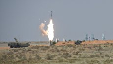 Зенитный ракетный комплекс С-300. Архивное фото Зенитный ракетный комплекс С-300. Архивное фото