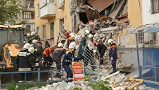 На месте обрушения подъезда жилого дома в Волгограде. 16 мая 2017 На месте обрушения подъезда жилого дома в Волгограде. 16 мая 2017